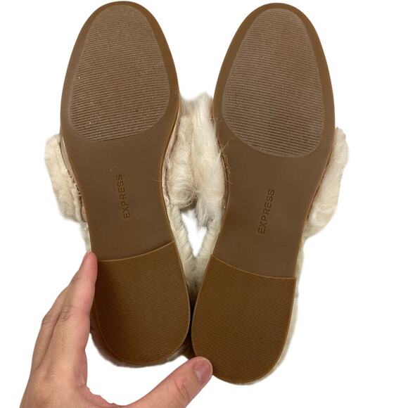 Express Faux Fur Crystal Mule Slippers Pink Coquette Twee Glam Cozy Holiday Chic - Picture 8 of 9